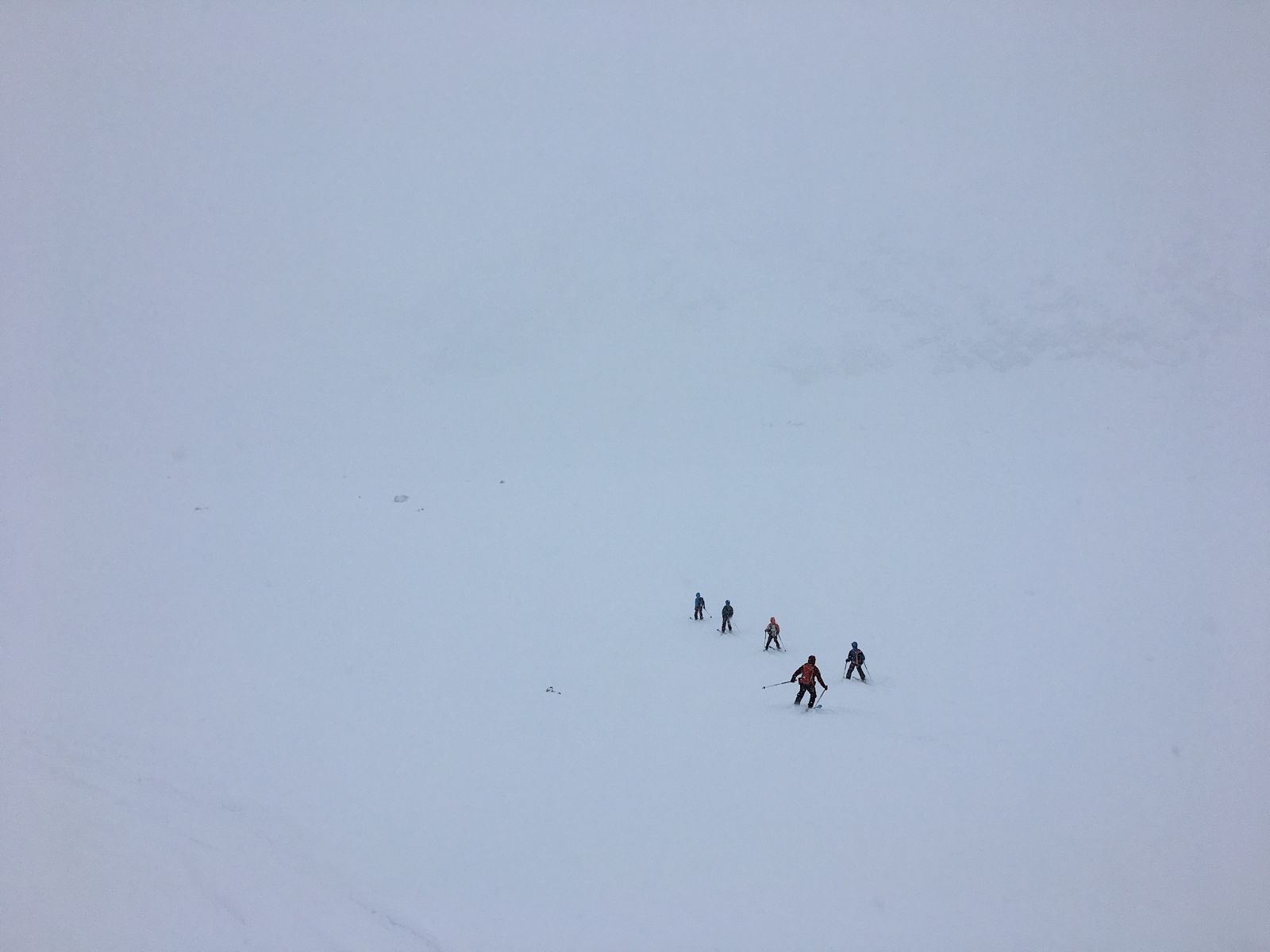 haute route,chamonix, zermatt,guide,ski, ski touring,freeride,ski de randonnée, raid a ski, guide haute montagne, mountainguide, argentiere, verbier, saleinaz,refuge des dix, refuge des vignettes, refuge, mountain hut, prafleuri hut; charbonne