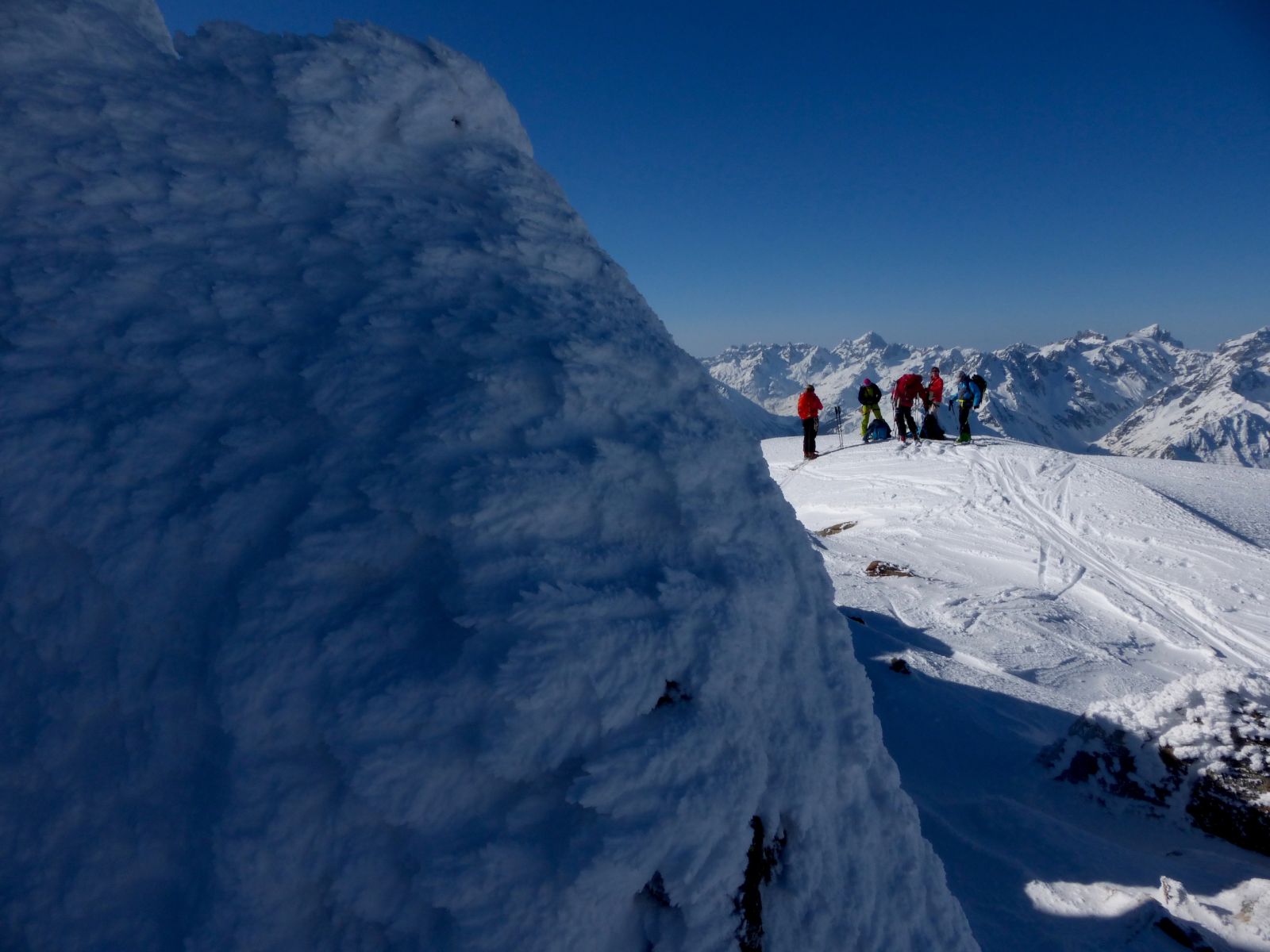 klausenpass,oberwald,uri,skitouring,adermatt,mountainguide,oberalppass,raid à ski, ski de rando,guide haute montagne, freeride,ski,snow,refuge,rotondo,oberalpstock,maighelshutte