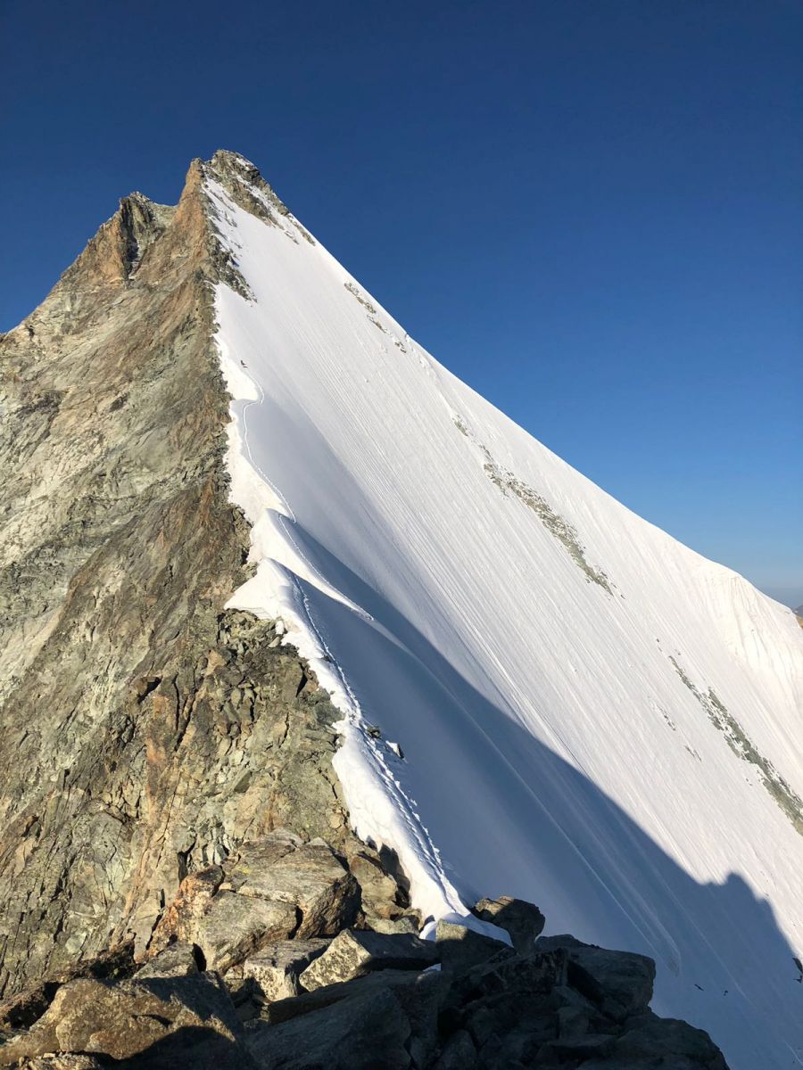 chamonix,mont blanc, aiguille du midi, escalade,alpinisme,kholman,contamine,brevent,stage,guide haute montagne, mountainguide,rockclimbing,alpinism, mountaineering,summits