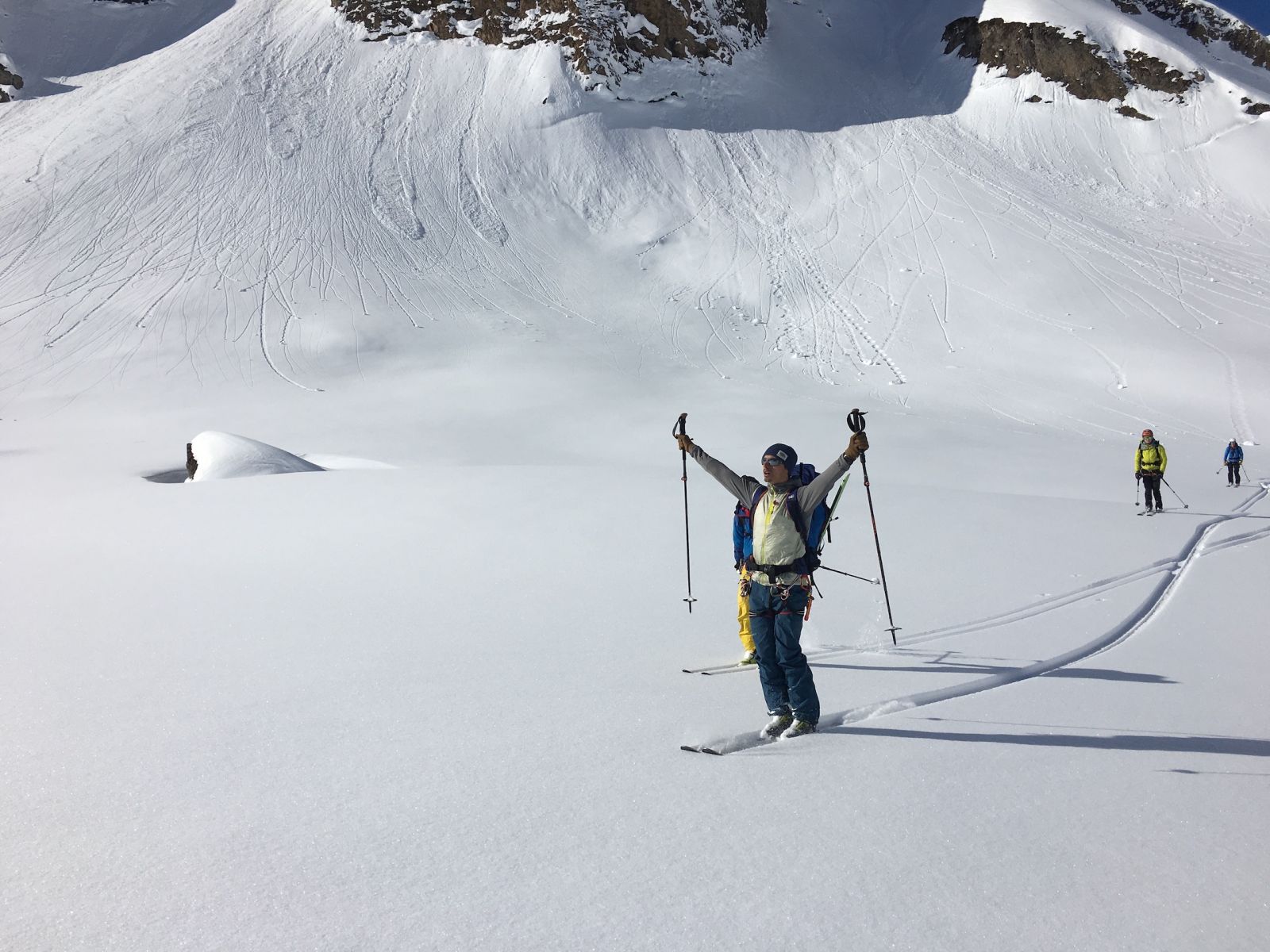 ticino,tessin,skitour,ski de rando,alpe devero,ski,freeride,castiglioni,binntalhutte,margaroli,mountainguide,neige,raid a ski, guide haute montagne