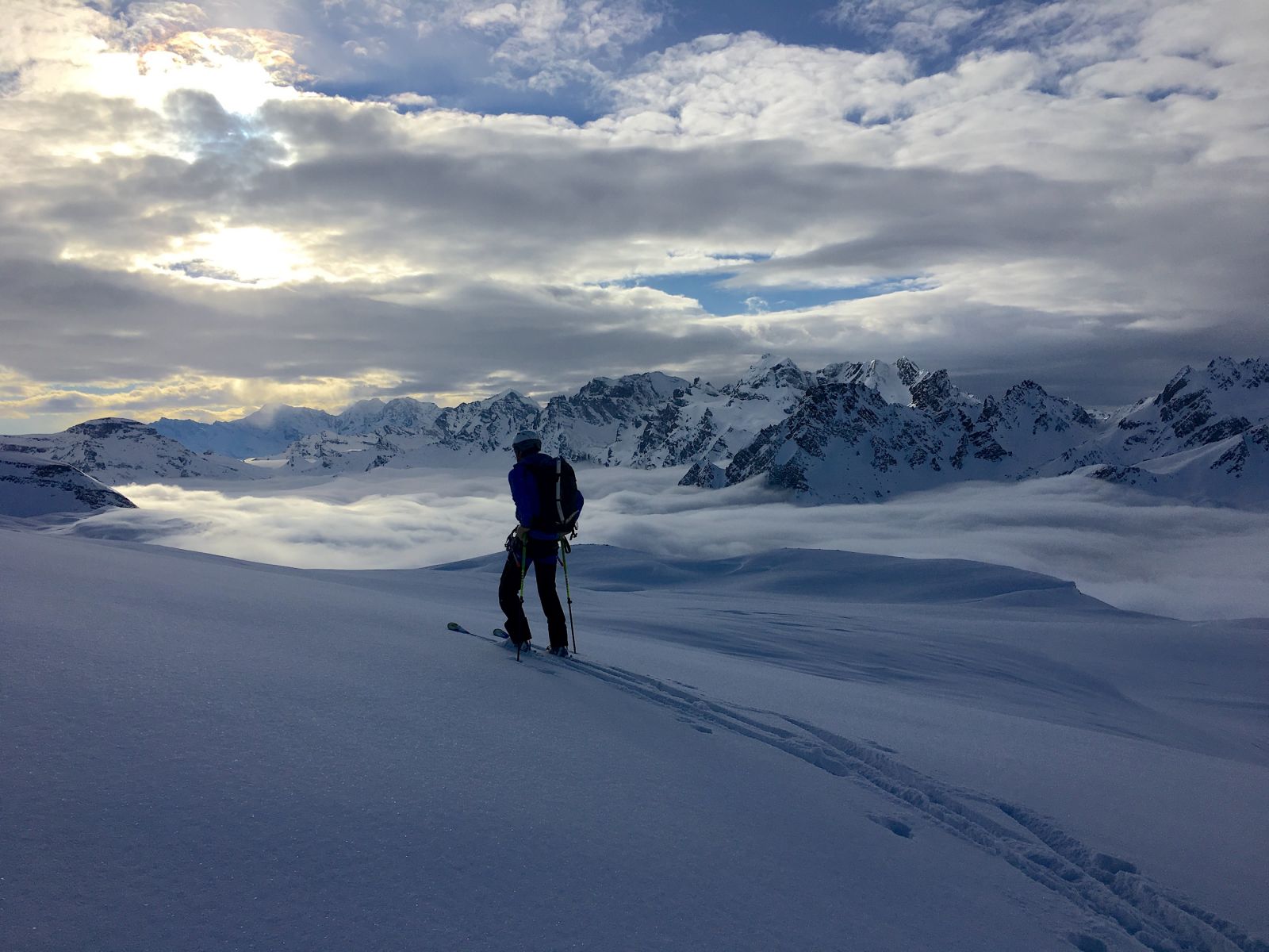 ticino,tessin,skitour,ski de rando,alpe devero,ski,freeride,castiglioni,binntalhutte,margaroli,mountainguide,neige,raid a ski, guide haute montagne