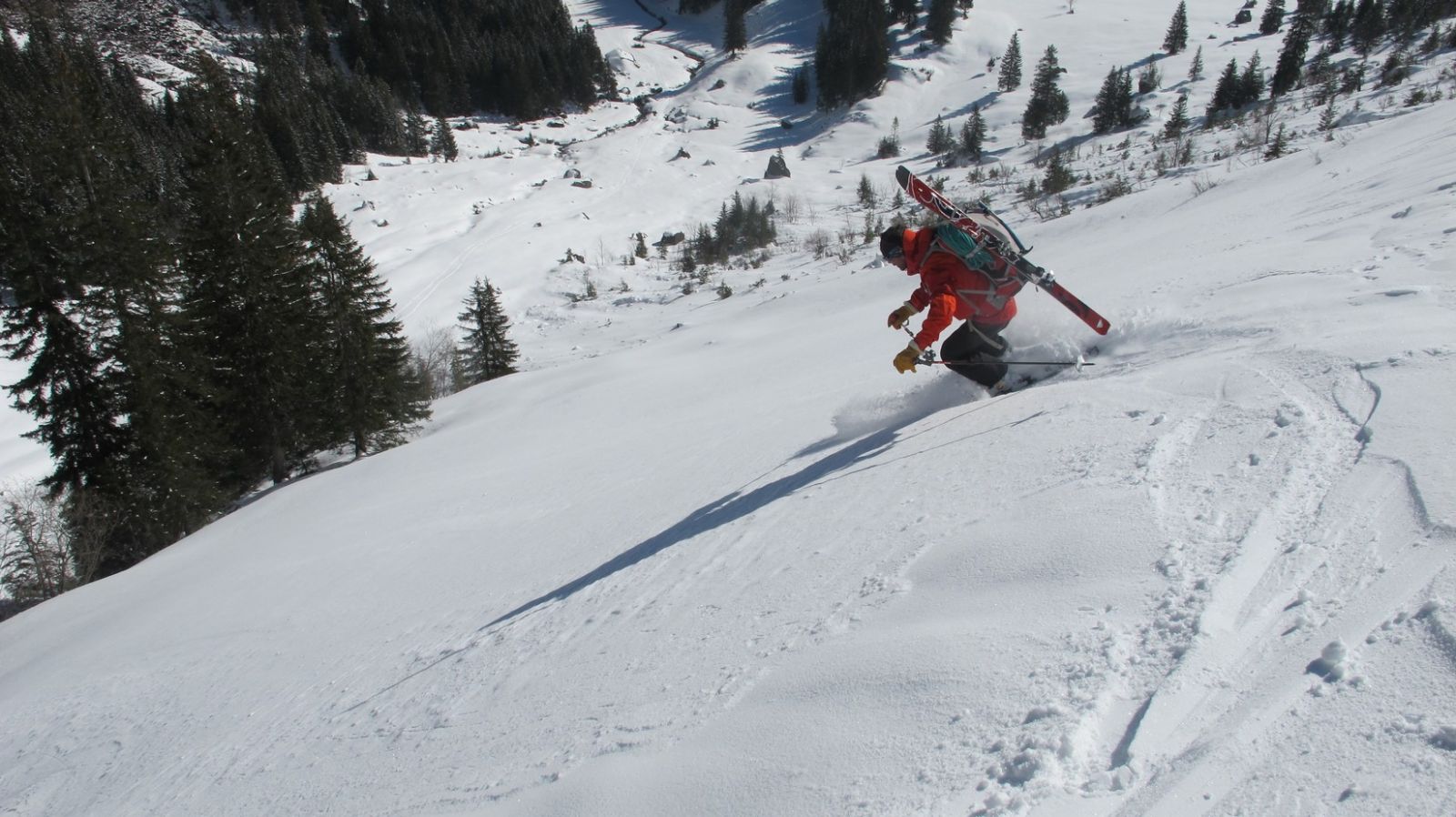 haute,route,uranaise,ski,randonnée,guide,haute,montagne,andermatt,altdorf,sustenpass,sustenhorn,engelberg,mountainguide,mountain,guide,ski,touring,freeride