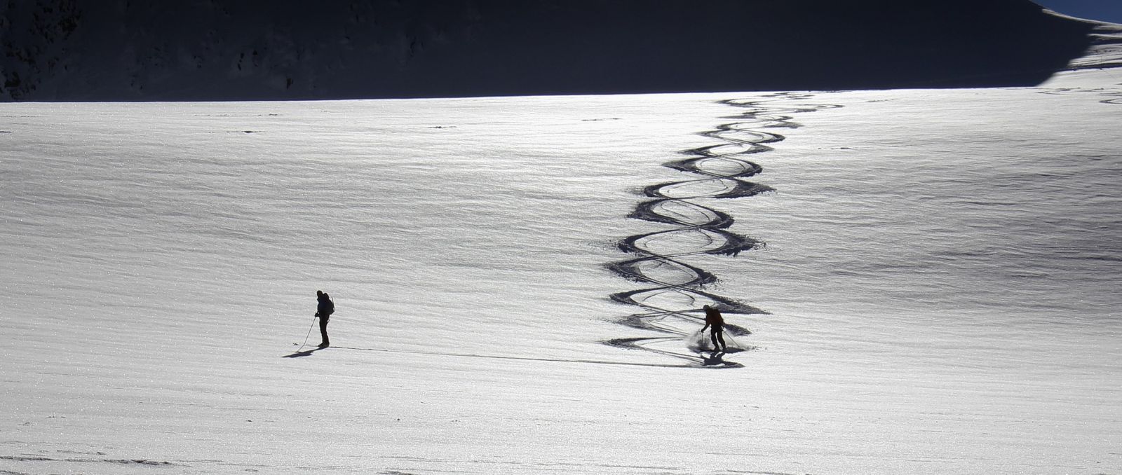 ski,randonnée,chamonix,col,entrèves,freeride,tour ronde,guide,haute,montagne,skitouring,mountainguide,mont blanc,off piste