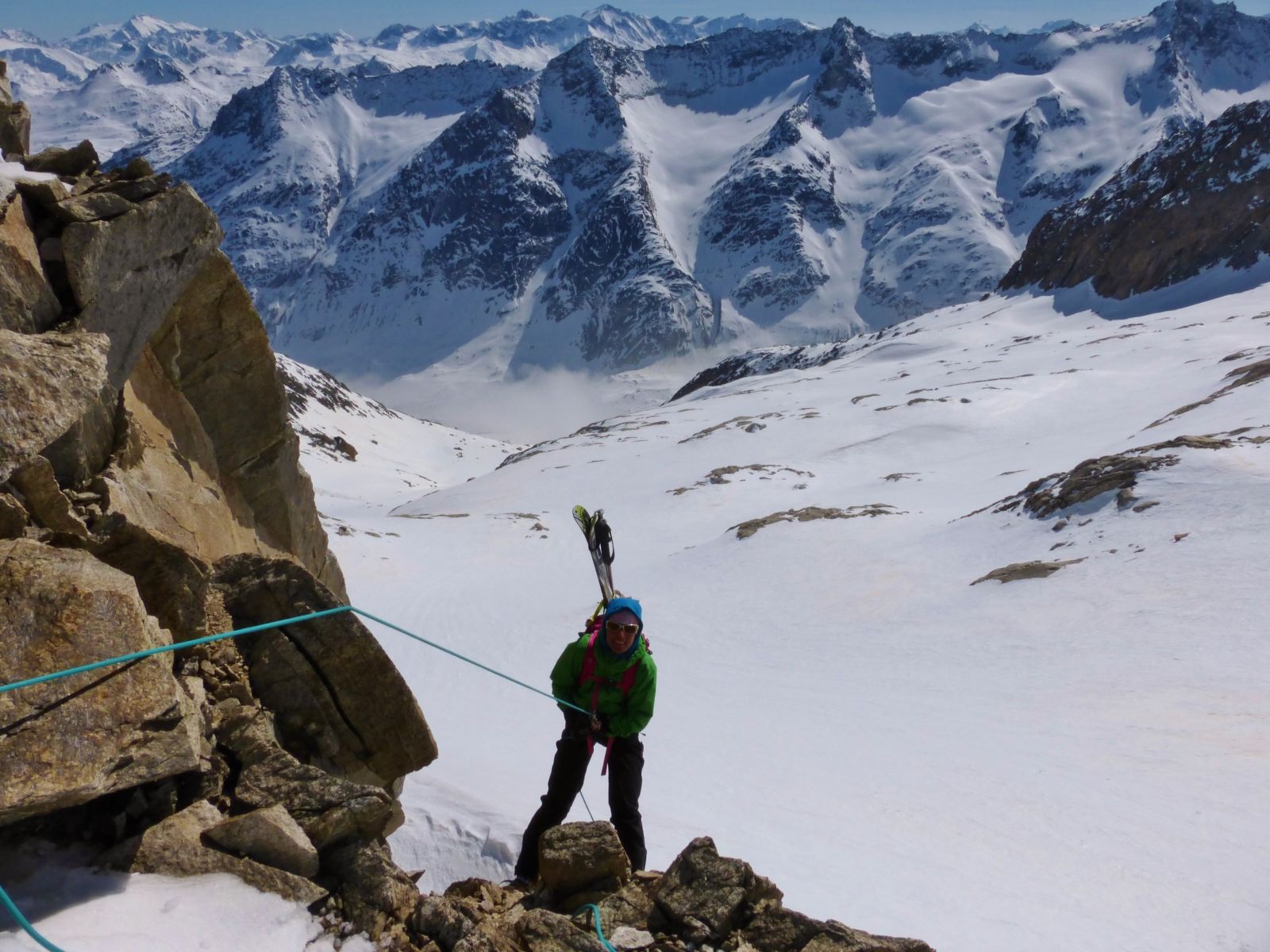 ski,touring,oberland,gauli hutte,bachlital hutte, mountain,guide,eiger, lauteraarhorn, guide,haute,montagne,raid,ski,randonnée