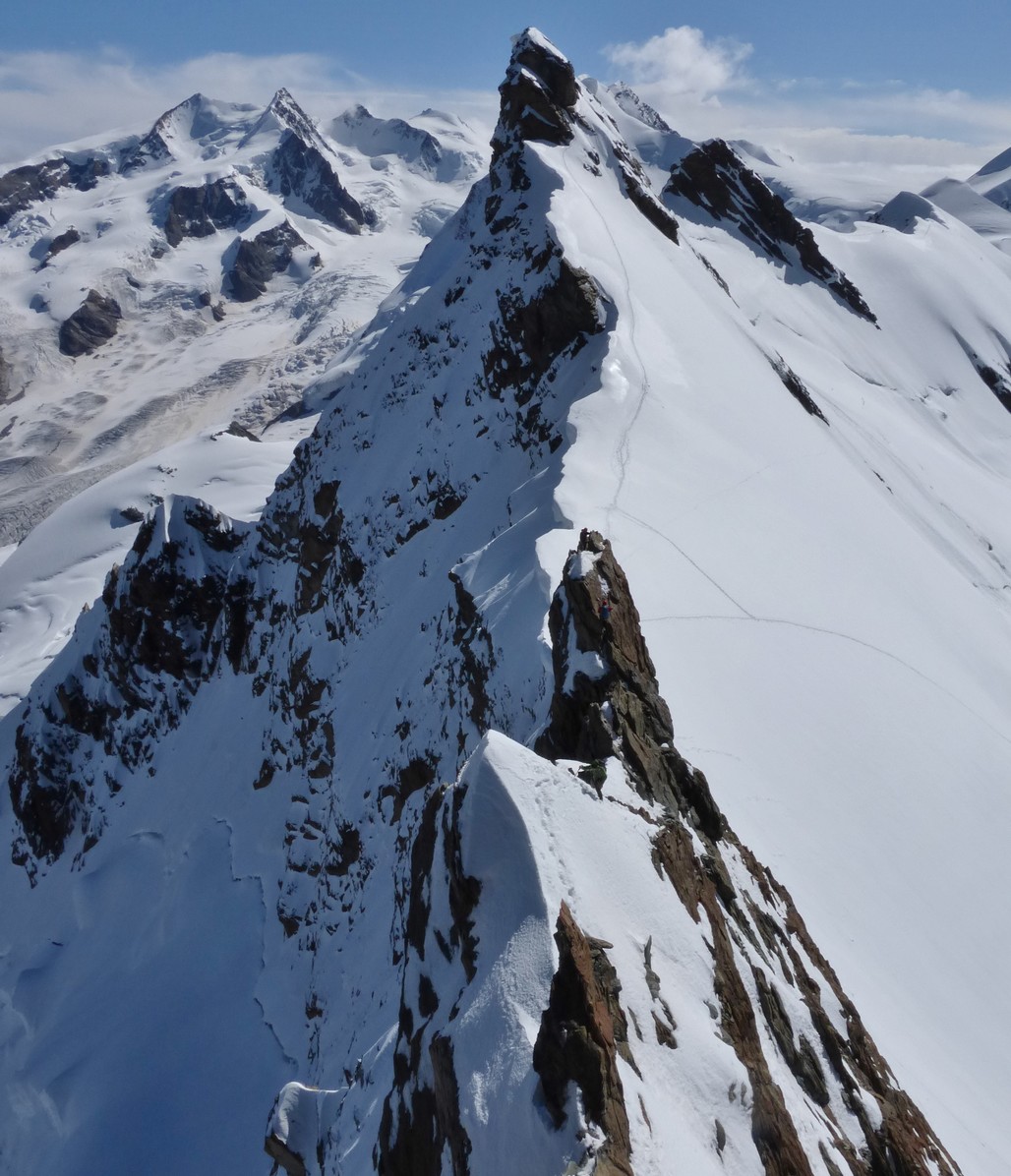 breithorn,traverse,zermatt,climbing,mountain,guide,alpinism,snow,ridge,intermediate,climbing,course,breithorn,traversée,guide,haute,montagne,alpinisme,stage,debutant,escalade