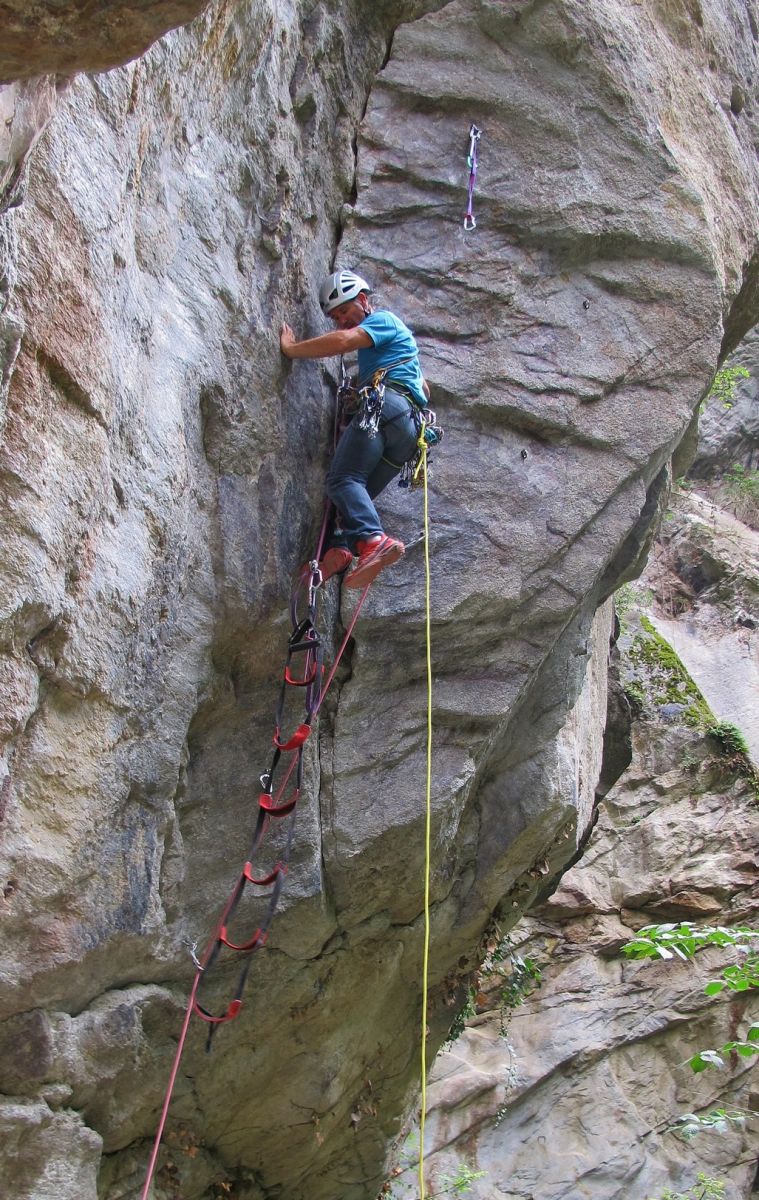 escalade,artificielle,artif,chamonix,guide,haute ,montagne,initiation,aid,climbing,aiguille,du,midi,south,side,rebuffat,route,mountain,guide