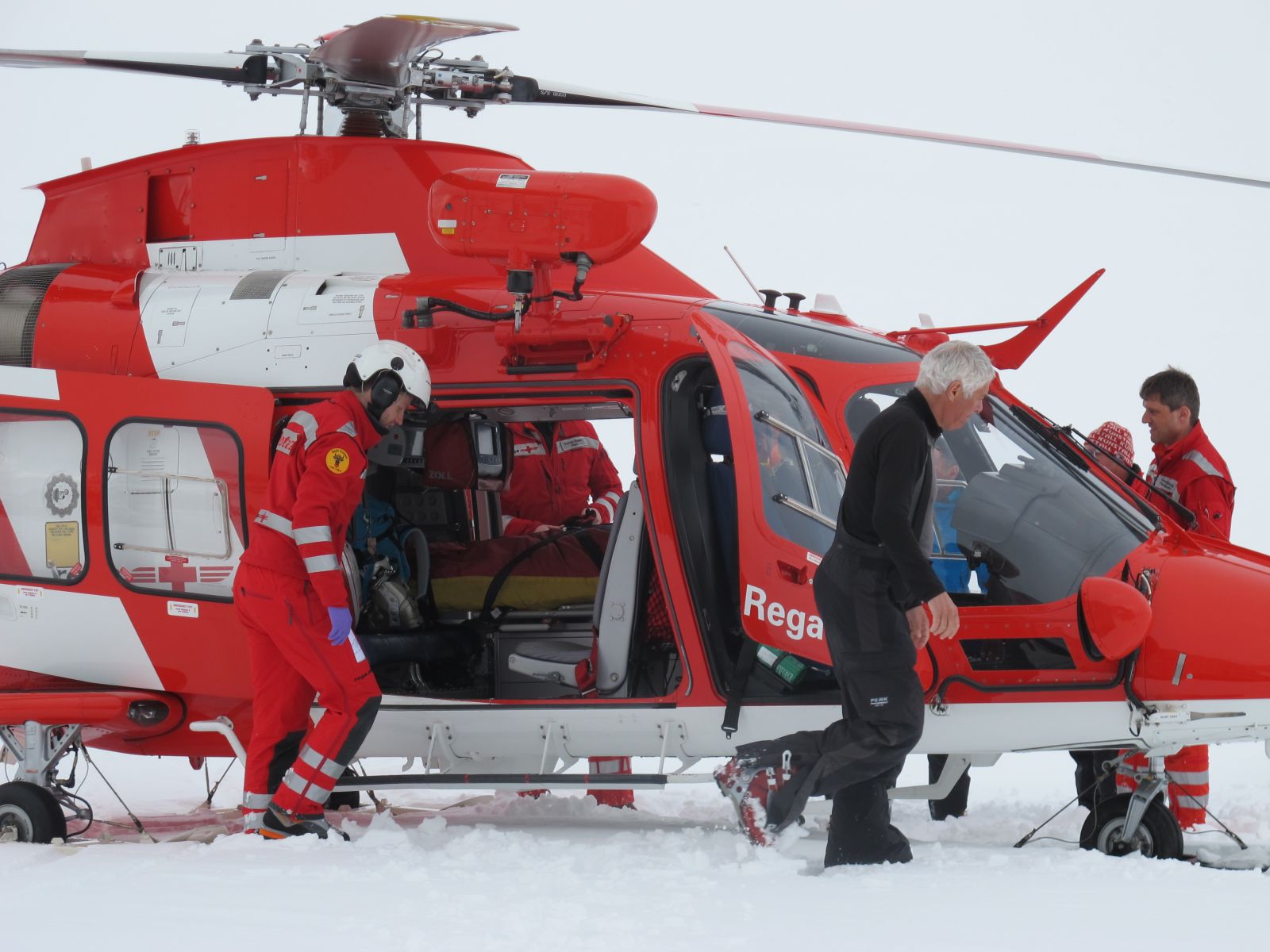 avalanche,stage,chamonix,guide haute montagne,hors piste,ski randonnée,freeride,mountain guide,avalanche awarness,off tracks