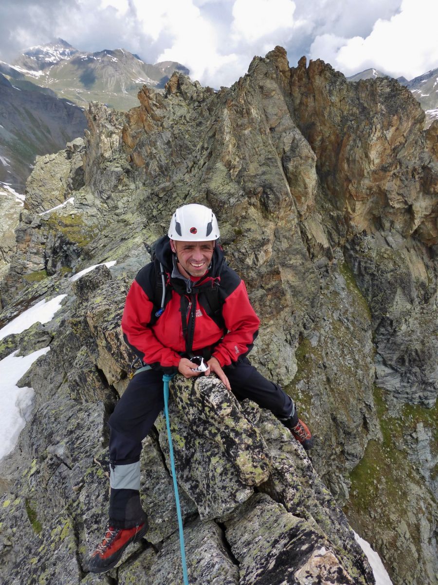 couronne,breona, moiry,cabane,guide,haute,montagne,alpinisme,mixte,escalade,debutant,rock,climbing,mountaineering,mountain,guide,weisshorn,obergabelhorn,zinalrothorn,alpinism,beginner,advanced, moiry hu