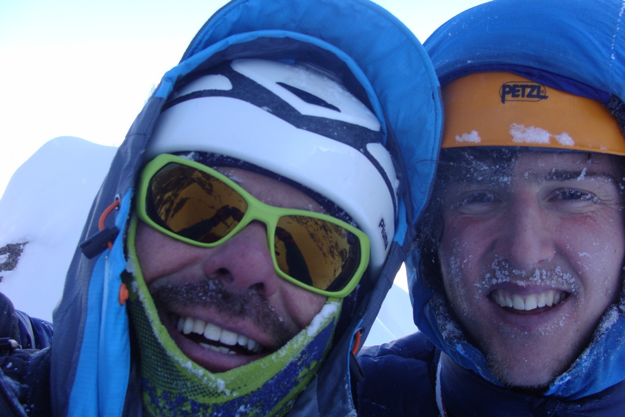 chamonix,mountain,guide,goulotte,pellicier,ice,climbing,mont,blanc,guide,montagne