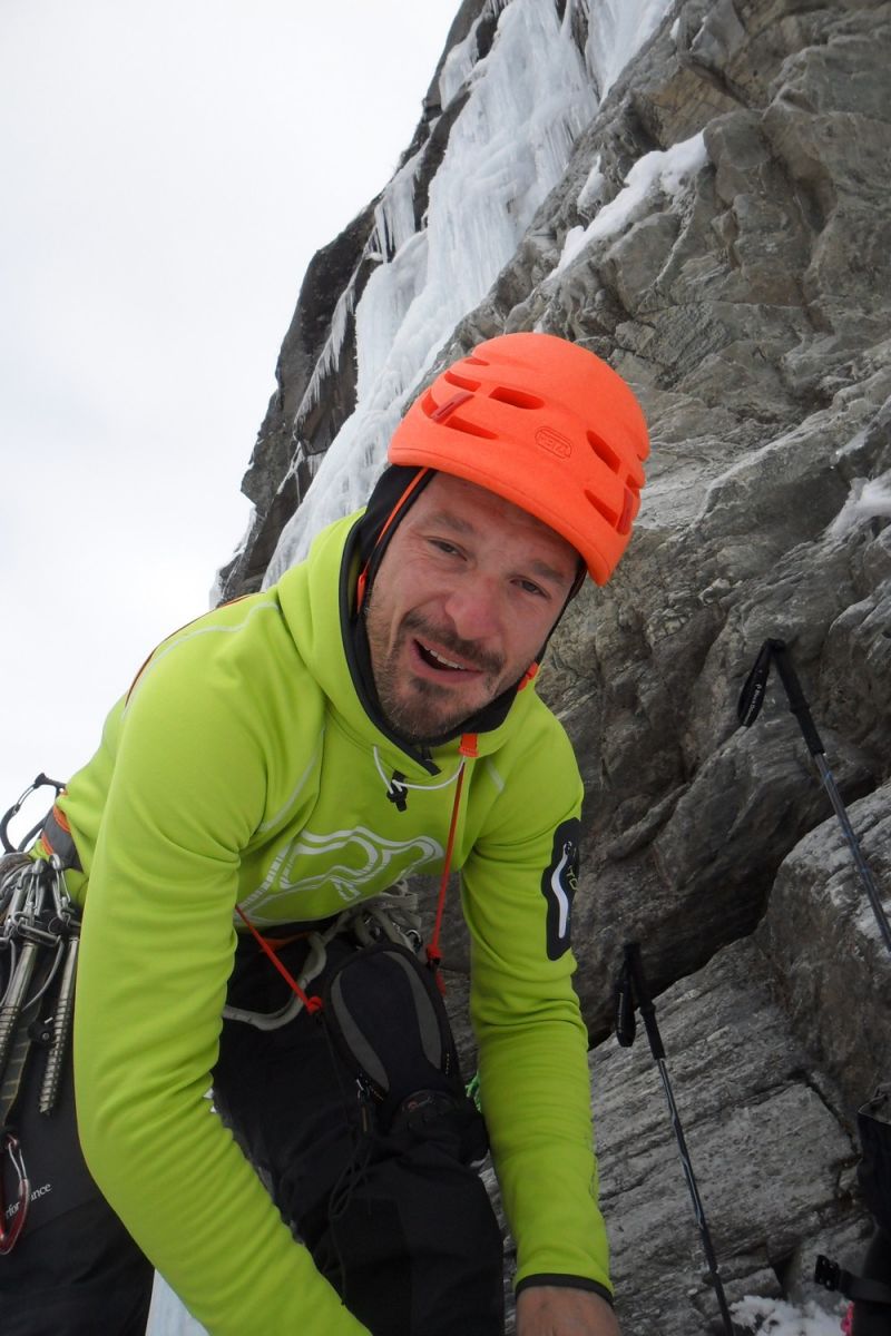 ice, climbing ,cogne, cascade,glace,valeille,guide,haute ,montagne, cold ,couloir, mountain,guide