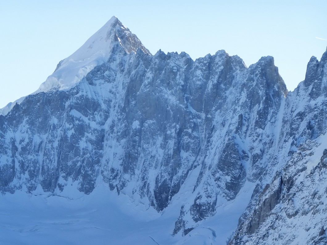 chamonix,grands montets,decembre 2015,ski,freeride,alpinisme,climbing,mountain,off piste,ice climbing,guide haute montagne,snowborad,mountain guide