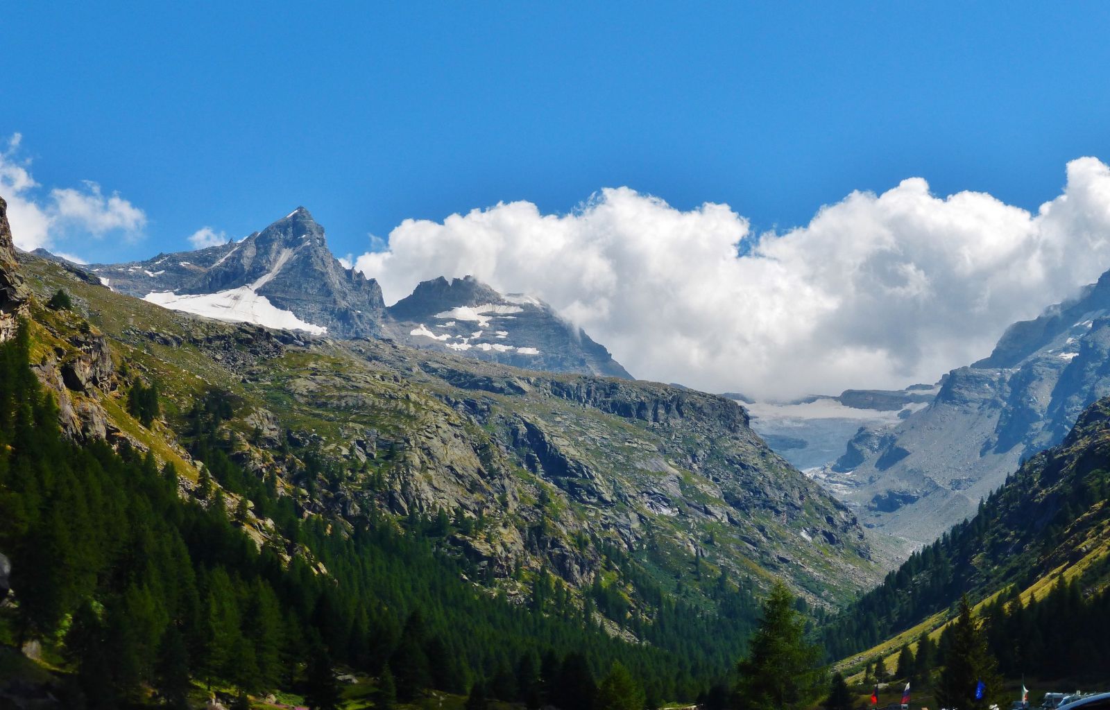 grand paradis,refuge victor emmanuel,refuge chabod,alpinisme,ski de randonnée,guide haute montagne,ski touring, grande paradiso,mountain guide