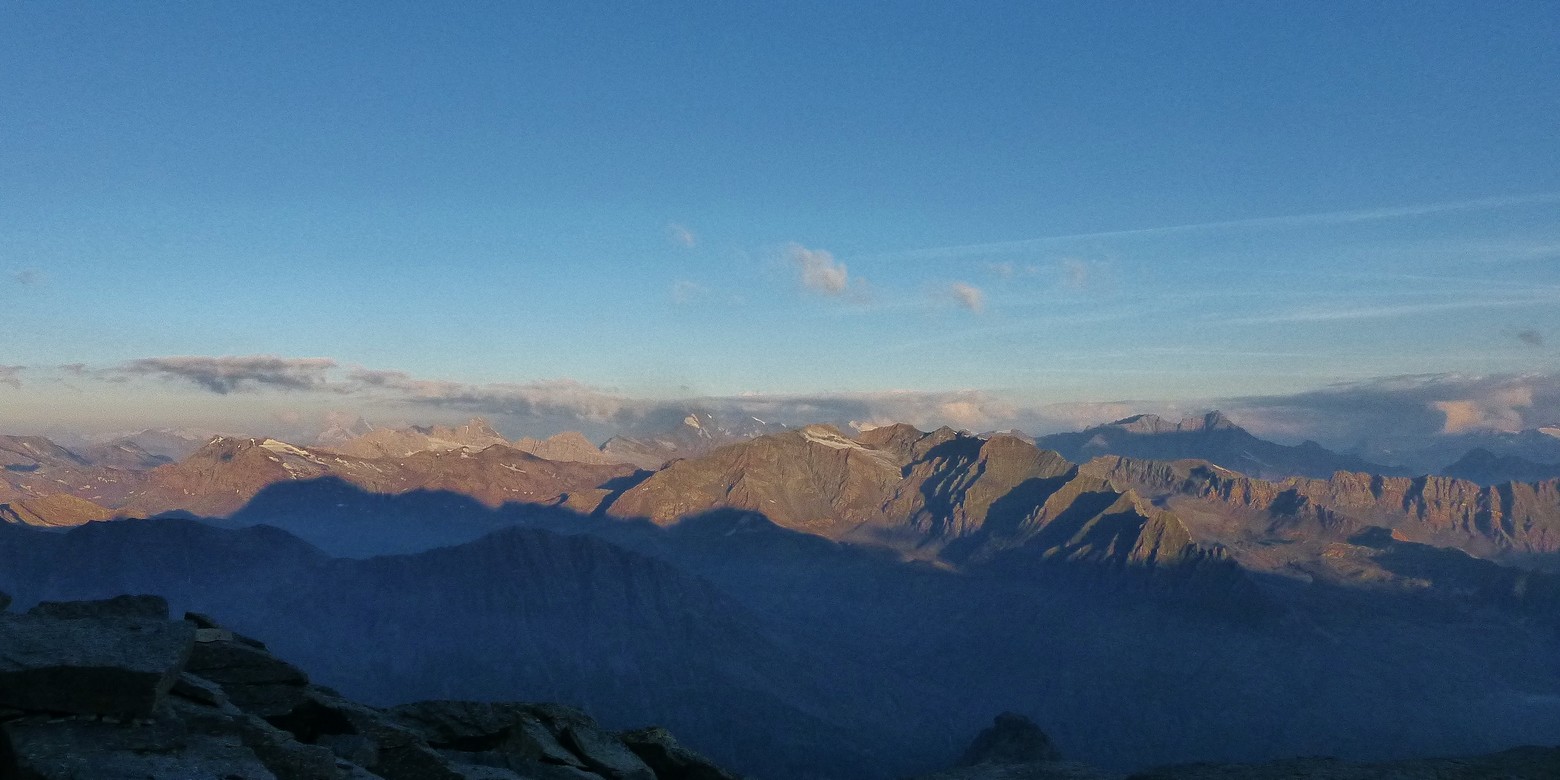 grand paradis,refuge victor emmanuel,refuge chabod,alpinisme,ski de randonnée,guide haute montagne,ski touring, grande paradiso,mountain guide