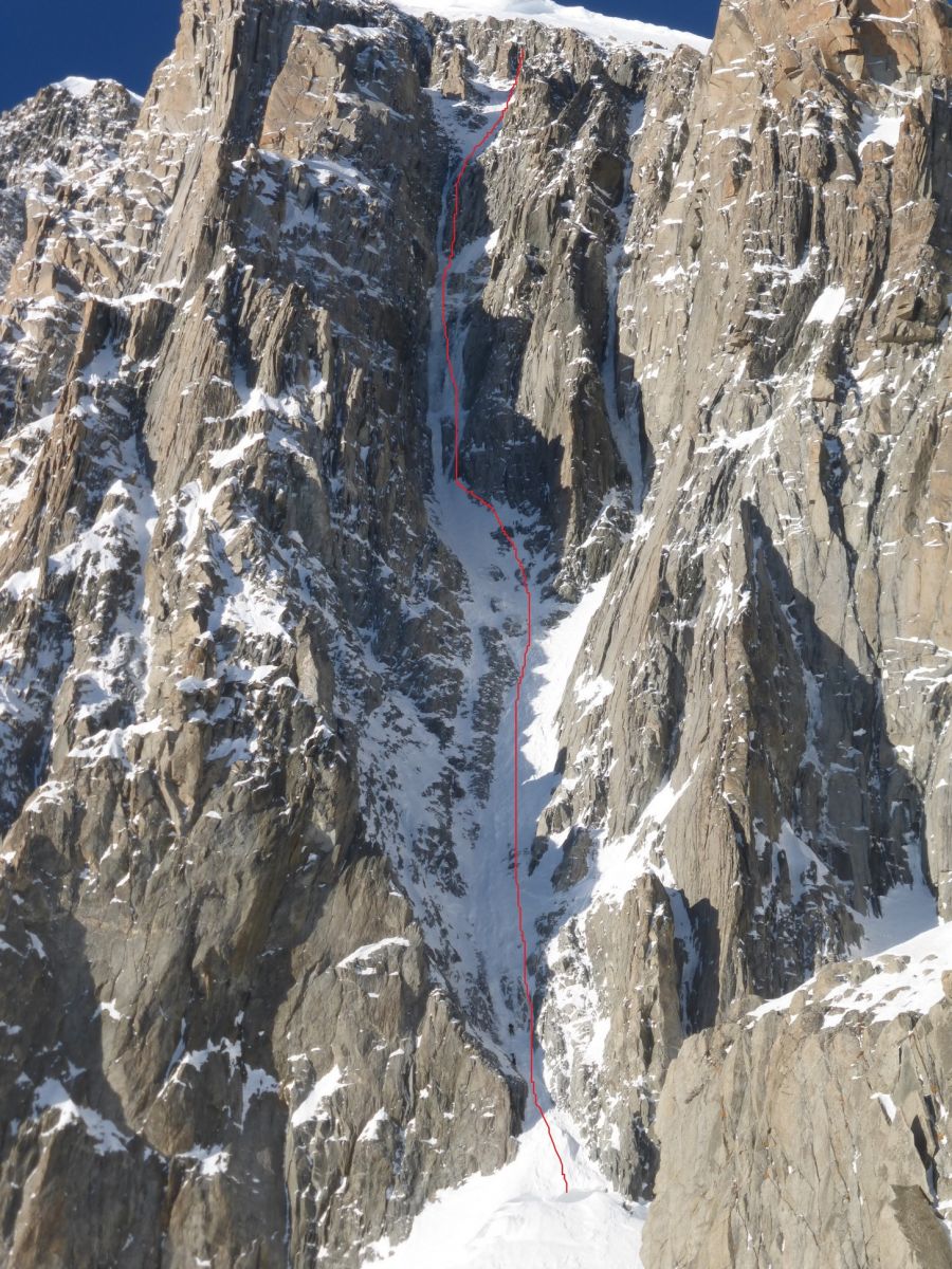 iceclimbing,mont blanc,gullies,modica noury,chere couloir,north face,tacul, chamonix,mountainguide,ice course,mountain,guide,goulotte,chéré,gabarrou,modica,stage,guide haute montagne