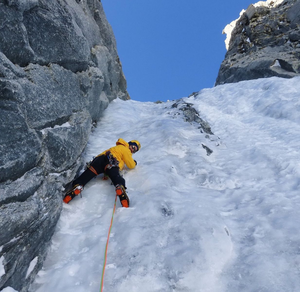 iceclimbing,mont blanc,gullies,modica noury,chere couloir,north face,tacul, chamonix,mountainguide,ice course,mountain,guide,goulotte,chéré,gabarrou,modica,stage,guide haute montagne