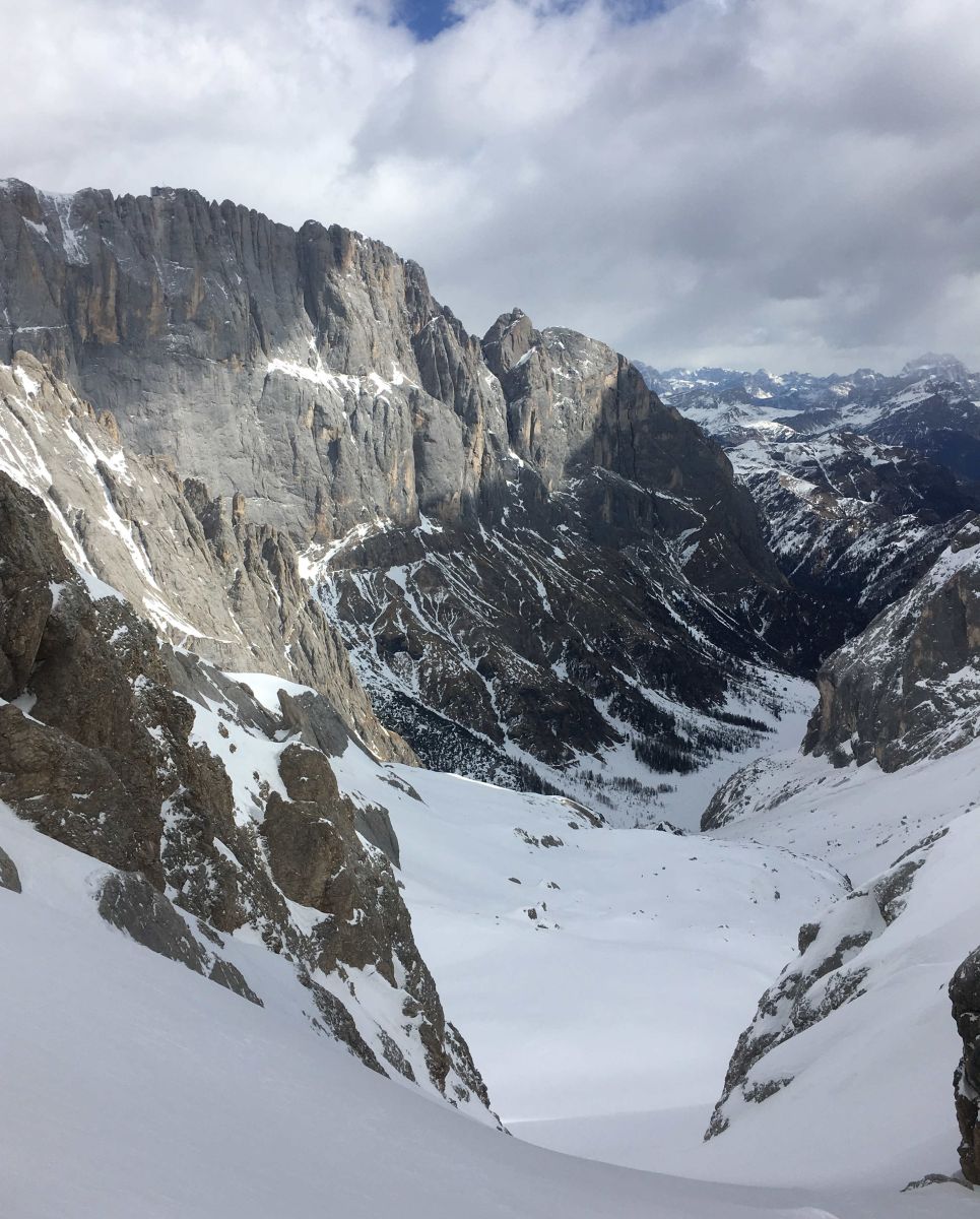 ski tour dolomites, philippe collet ,mountain guide, marmolada, san martino di Castrozza, sella towers, Fanes,col de Lech, Cortina d'ampezzo,Freeride