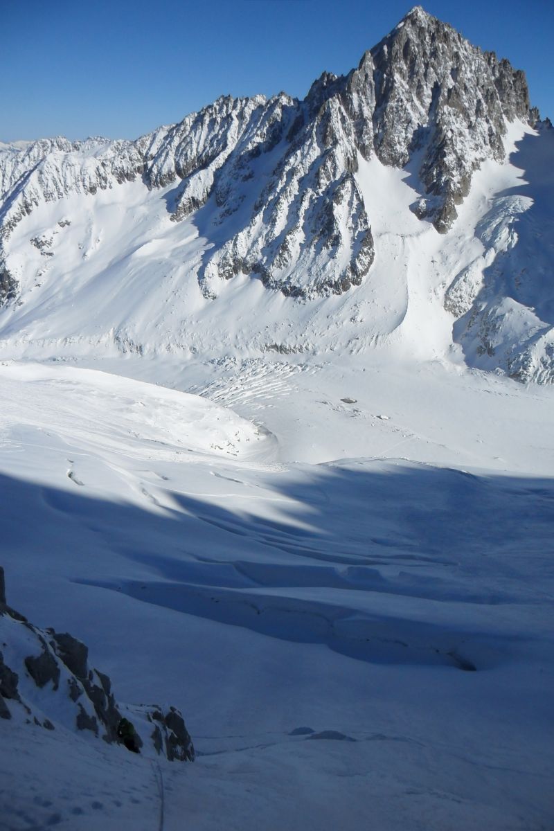 ice,climbing,chamonix,mont,blanc,mountain,guide,ravanel,frendo,gullies,couloir,cascade,glace,goulottes,mixte,arete,grands,montet