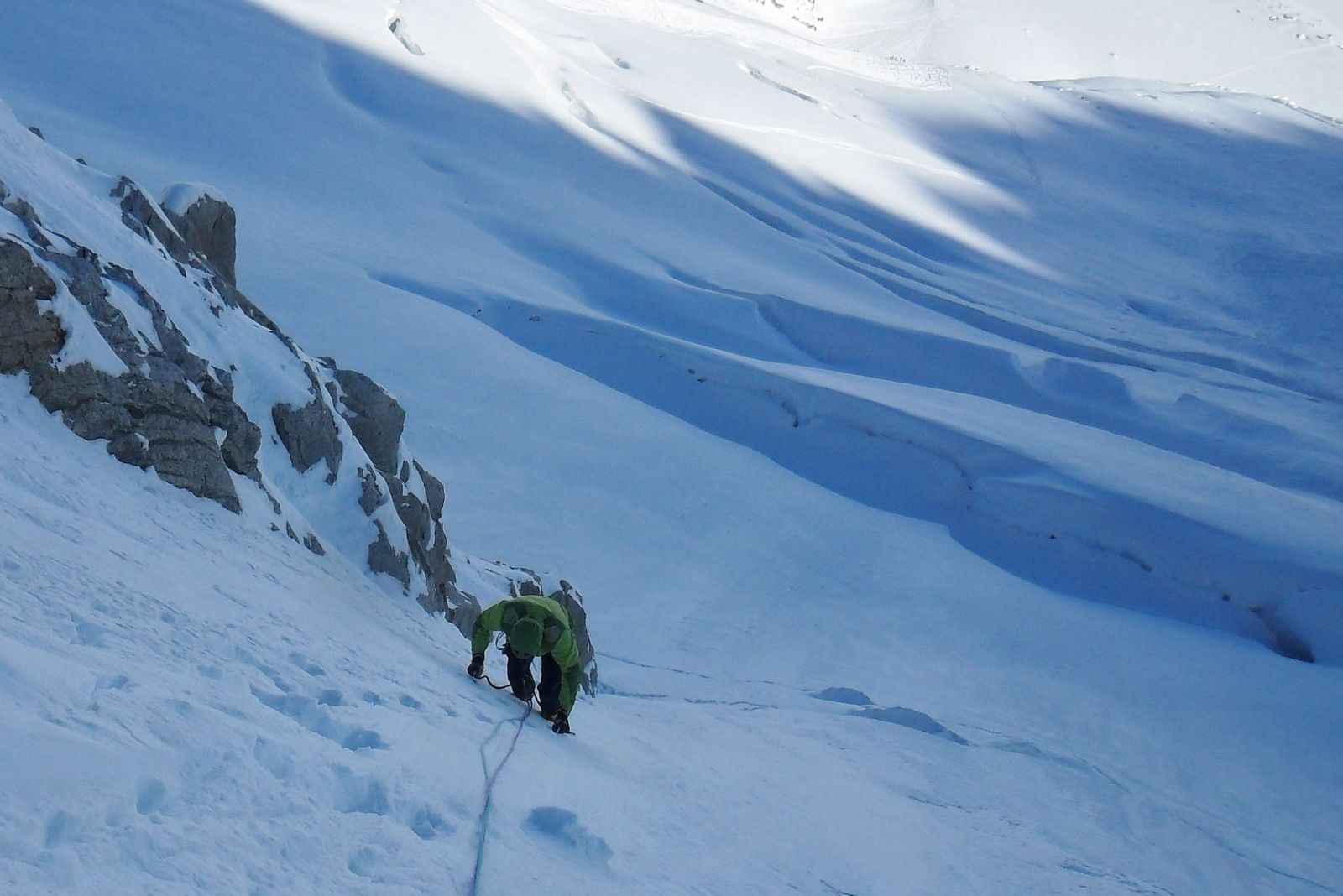 ice,climbing,chamonix,mont,blanc,mountain,guide,ravanel,frendo,gullies,couloir,cascade,glace,goulottes,mixte,arete,grands,montet