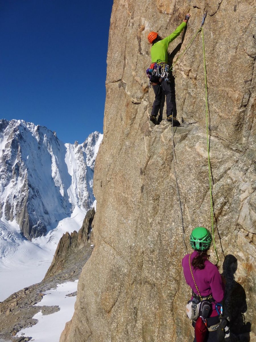 rock,climbing,argentière,chamonix,granit,minaret,rebuffat,route,mountain,guide,voie,rebuffat,rasta metal,,escalade,gateau de riz,arete,rabouin,stage ,alpinisme,guide,haute,montagne