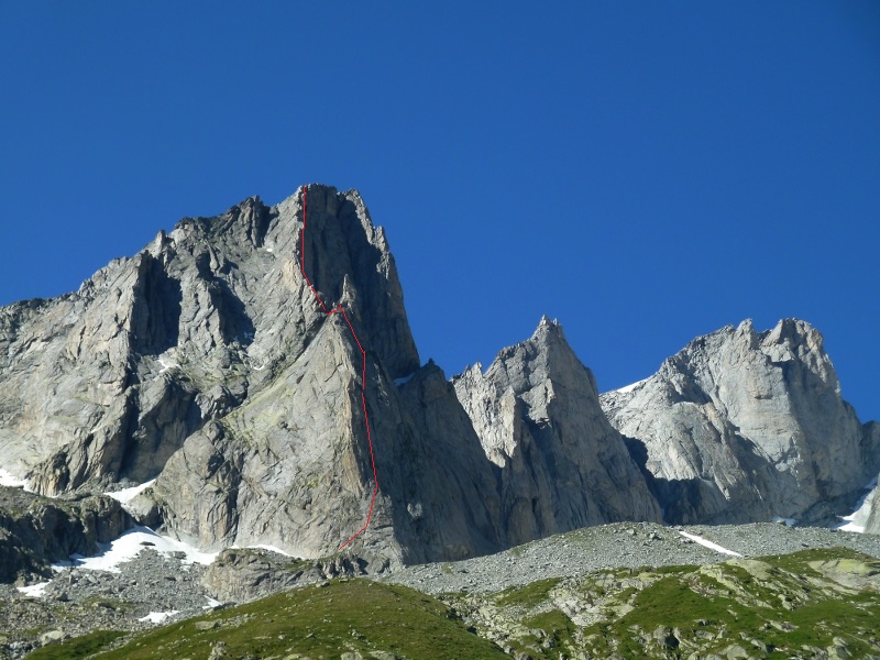 bergell,rock,climbing,escalade,guide,haute,montagne,punta,allievi,gervasutti,pillar,mountain,guide,cengalo,piz,badile